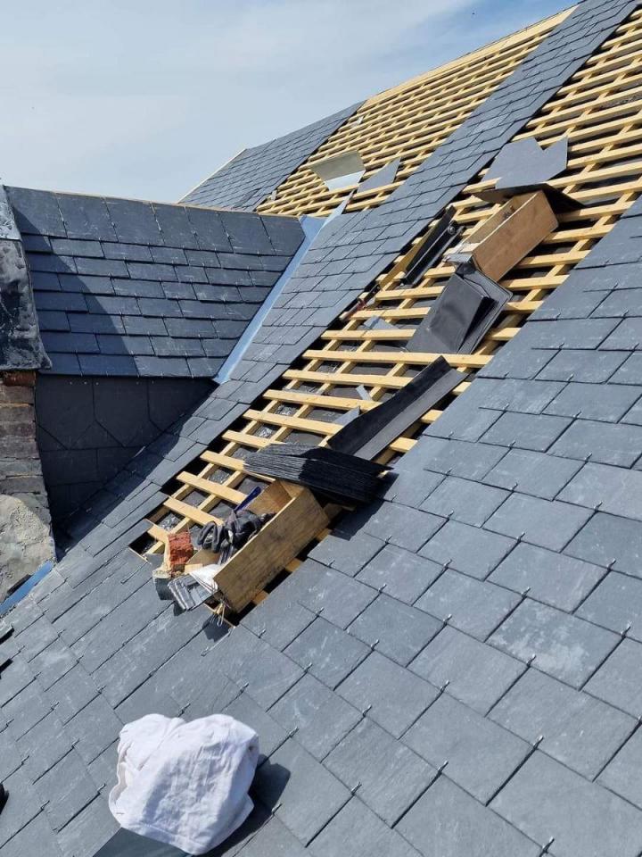 Pose de fenêtre de toit Barenti